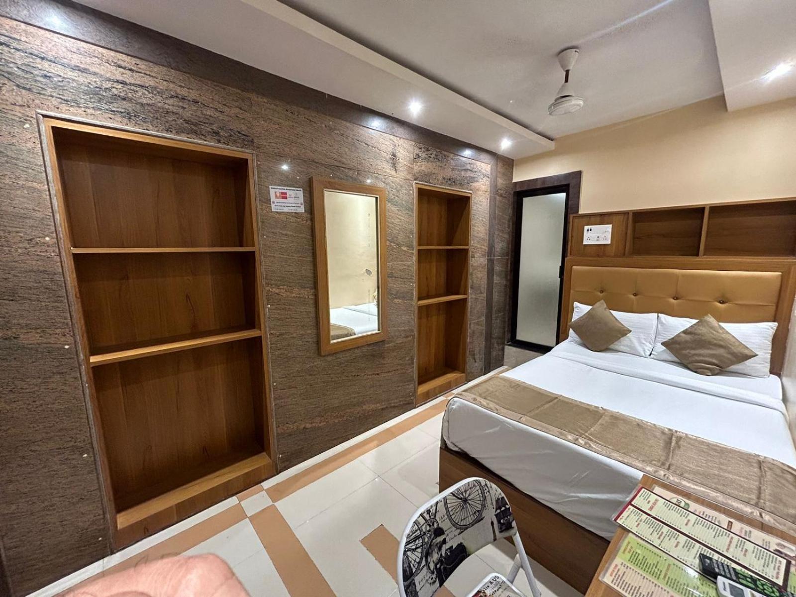 Hotel Bkc Mannat Mumbai Exterior photo